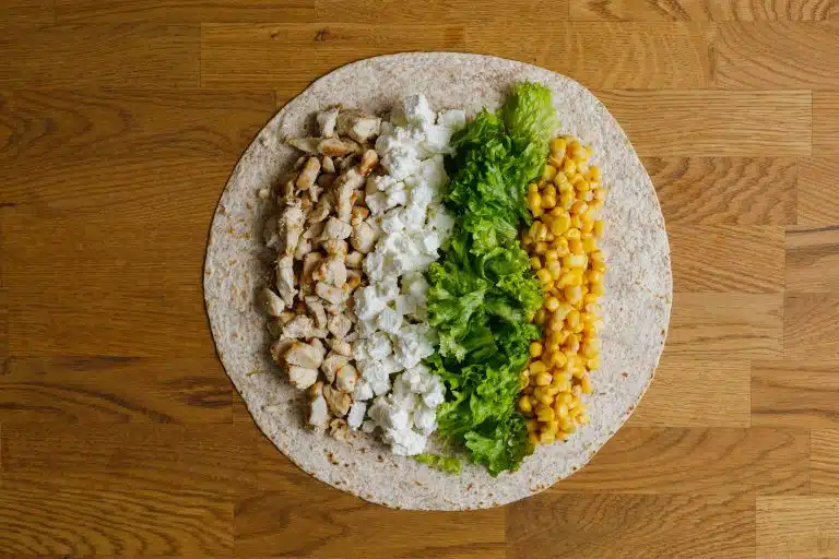 Csirkés king wrap + áfonyás görögjoghurt